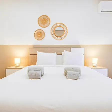Old Town 1br - 350m From Pool Ac Wi-fi דירה *